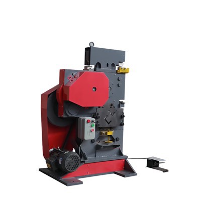 Meaisín Punching agus Shearing